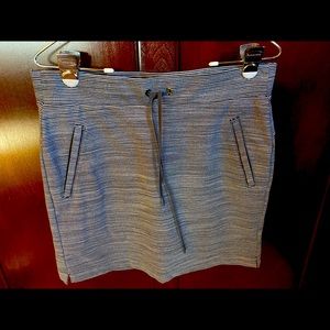 Women’s Size ST Athleta Athliesure Skort